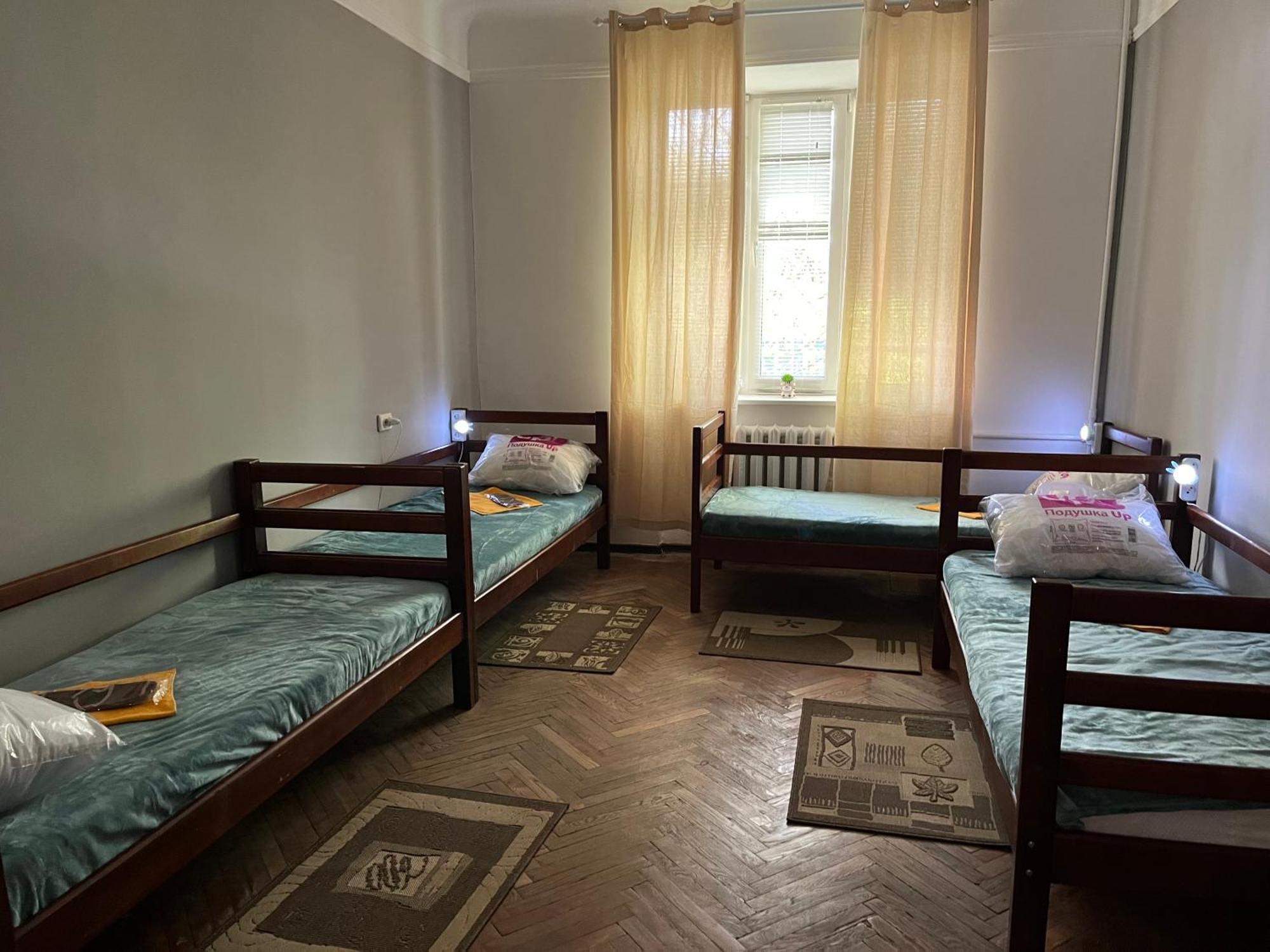 Ararat-Klovskaya Hostel-Apartments Kiev Extérieur photo